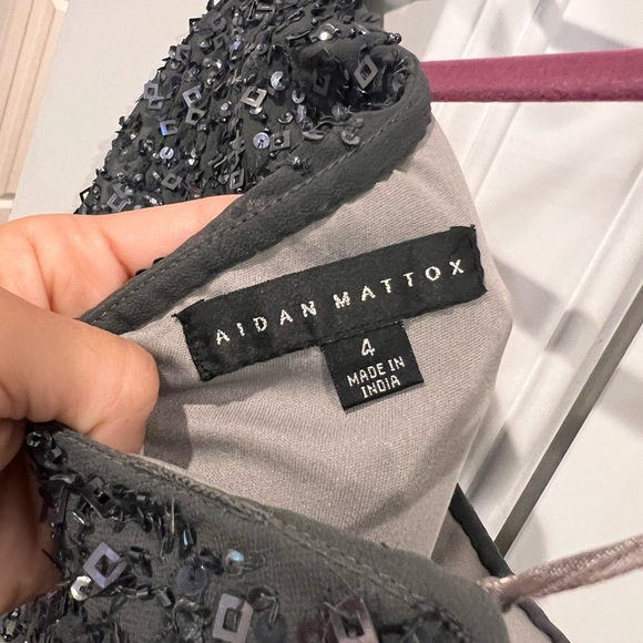 Beautiful one shoulder sequence gray dress - Picture 3 of 3